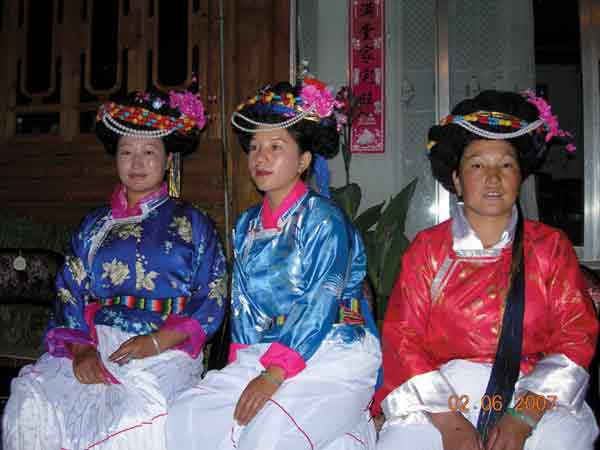 Mosuo women at Lake Lugu.