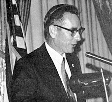 Dr. Robert L. Ticknor